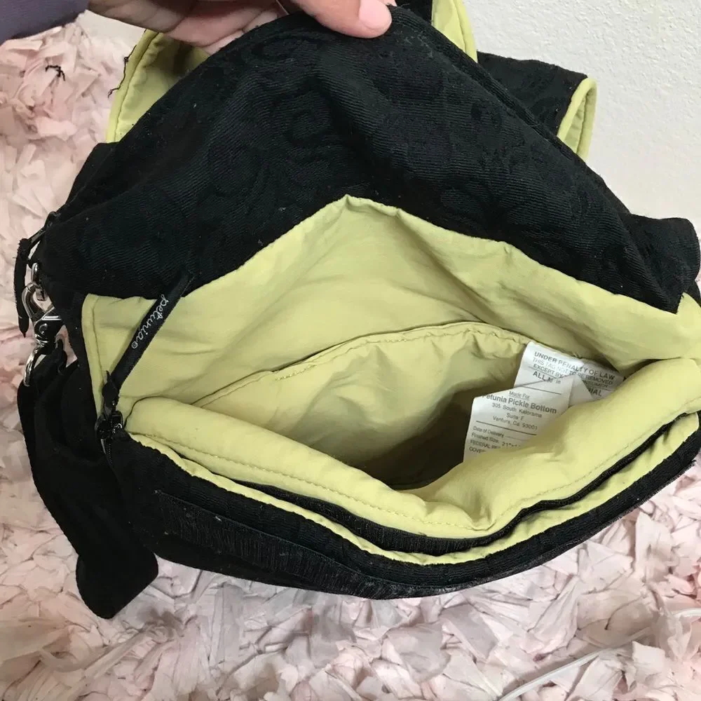 Petunia pickle bottom‎ black baby bag